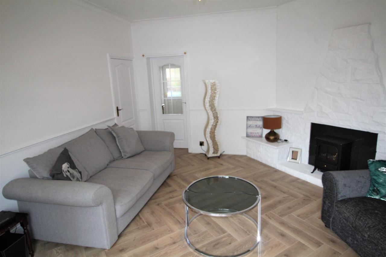 Whitley Bay - Sleeps 6 - Refurbished Throughout - Fast Wifi - Dogs Welcome Exterior foto